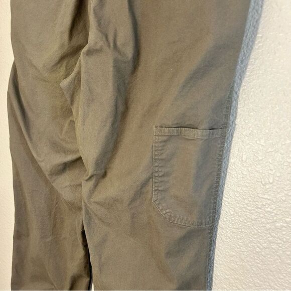 Columbia Sportswear Company Men’s 36x32 Straight Leg Green/Gray Work Cargo Pants - Picture 9 of 15